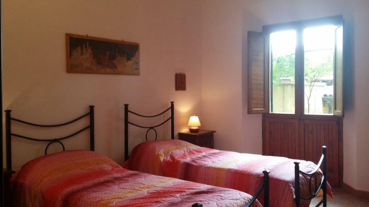 Sunflower Apartment San Quirico d'Orcia